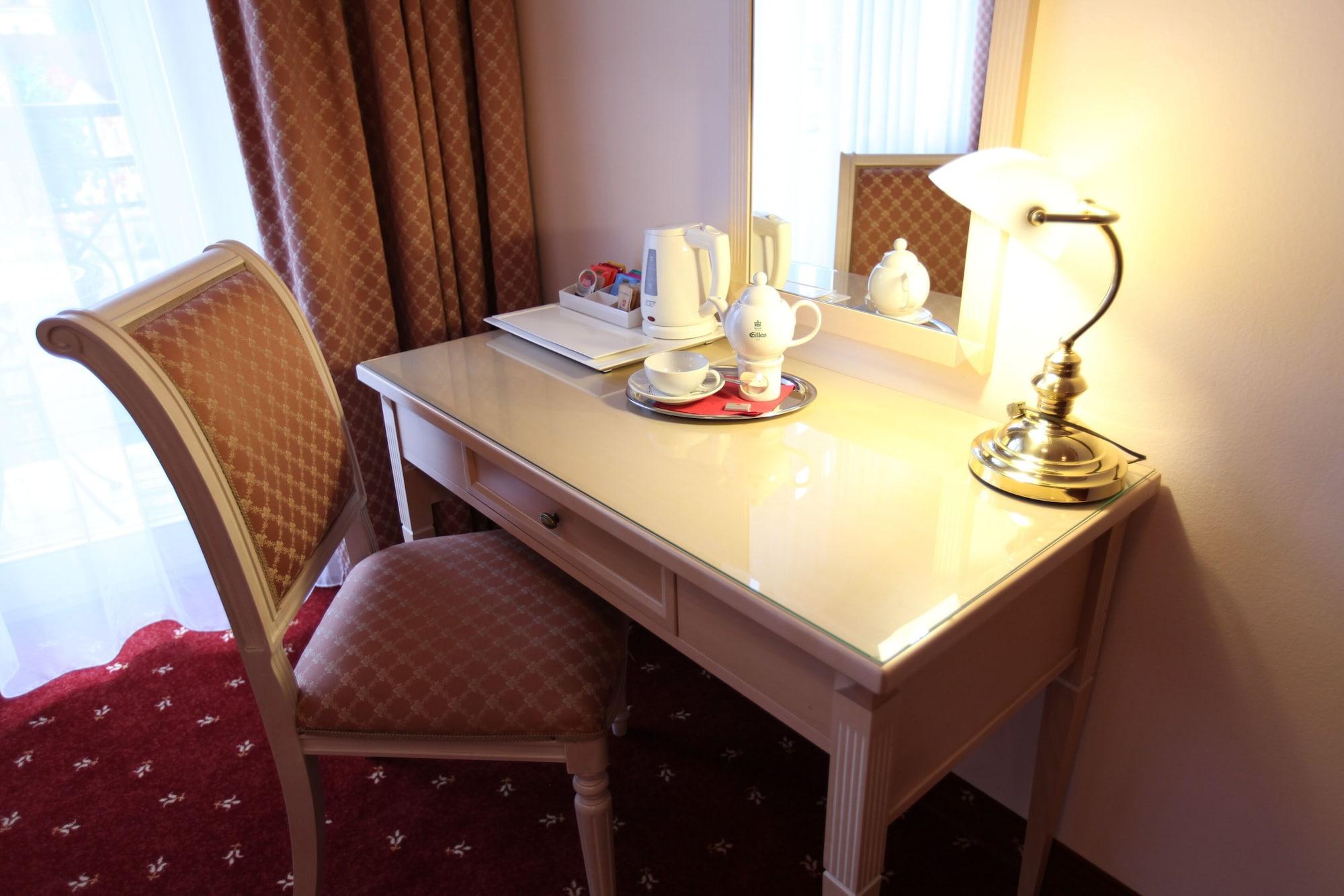 Interhotel Central Κάρλοβι Βάρι Εξωτερικό φωτογραφία